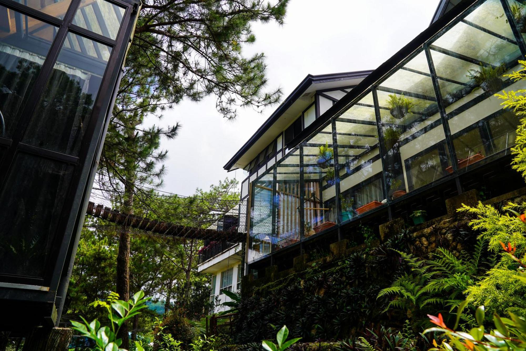 Tudor In The Pines Villa Baguio City Exterior foto